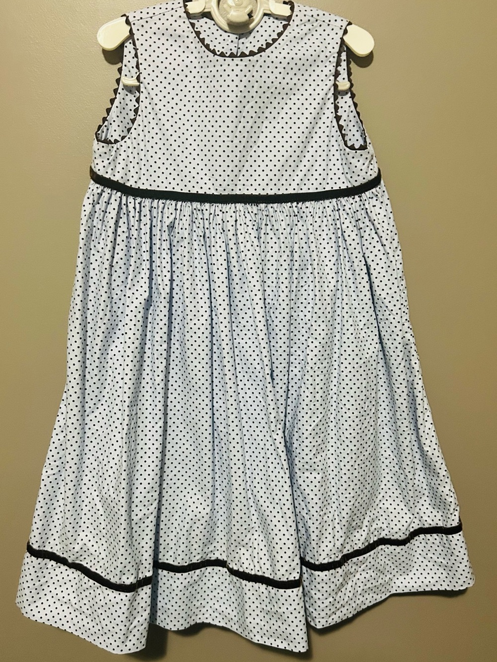 Vintage Girls Sleeveless Dress with Polka Dots